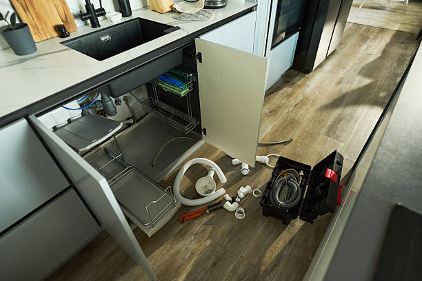Reliable Plumbing contractor in Irvine, CA by Street Wise - Plumbing